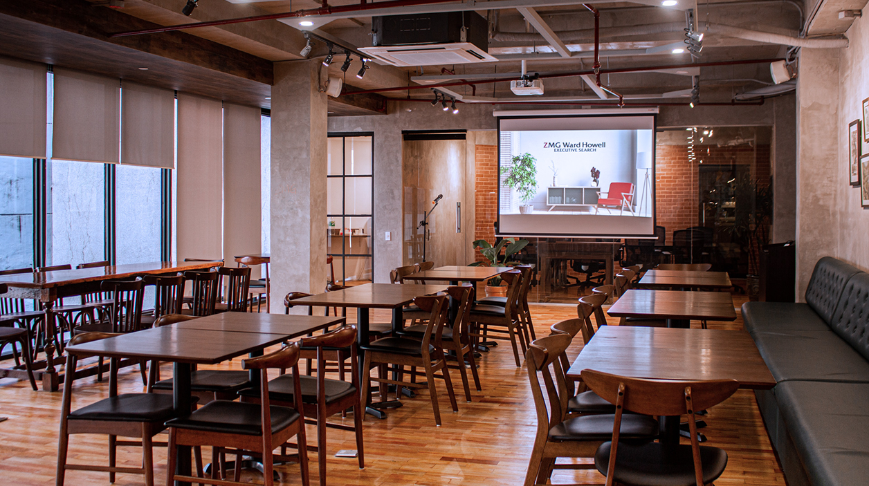 Gallery 16 E1762408213292