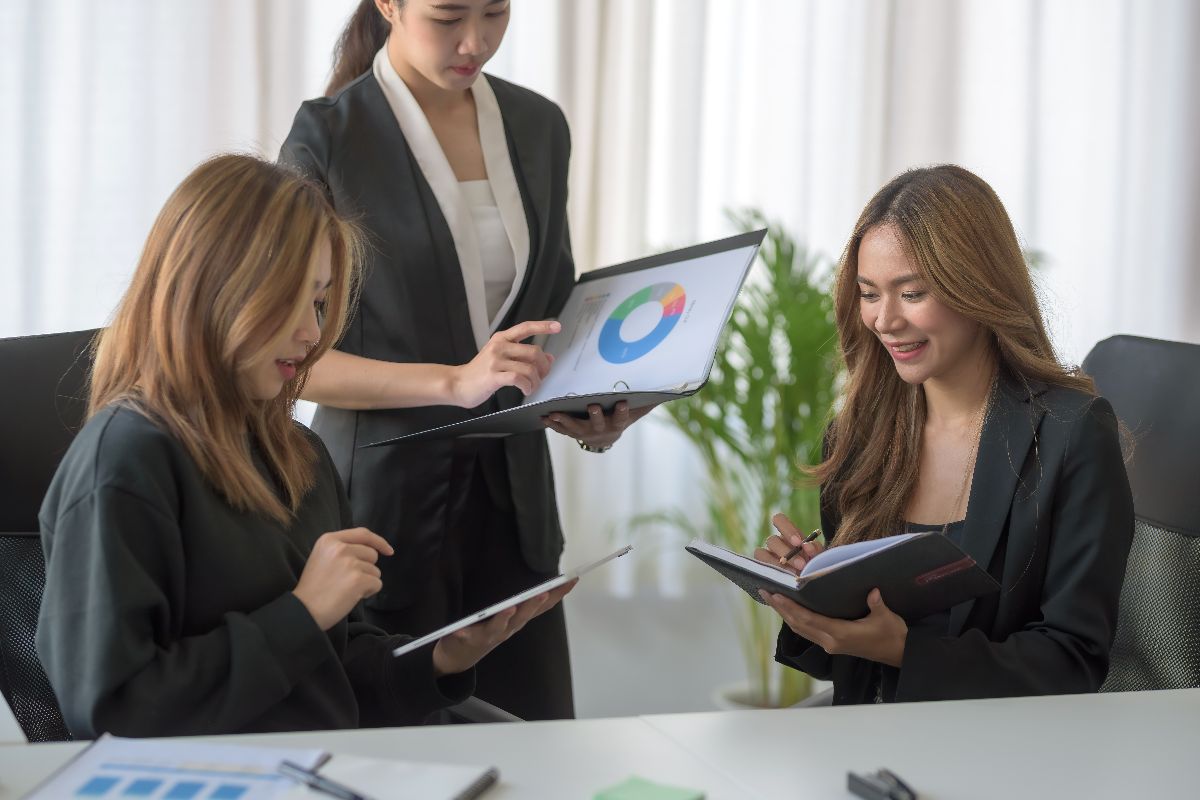 Define a Clear Compensation Philosophy 